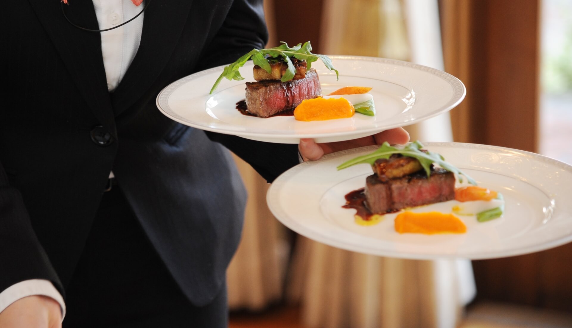 厨房やサービス部門への指示伝達を正確かつスムーズにする方法